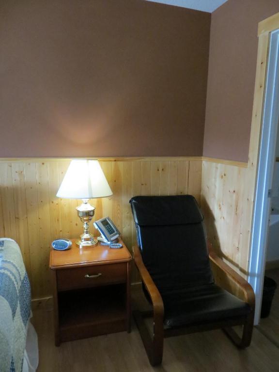 פורט מקלאוד Fort Motel מראה חיצוני תמונה