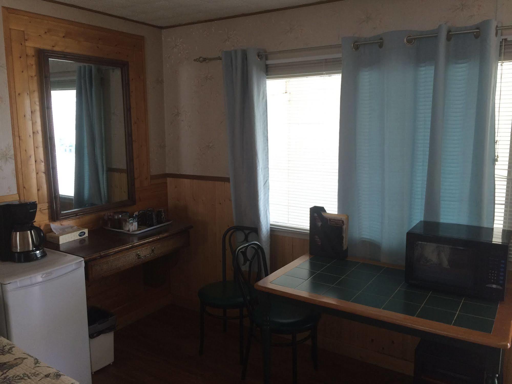 פורט מקלאוד Fort Motel מראה חיצוני תמונה