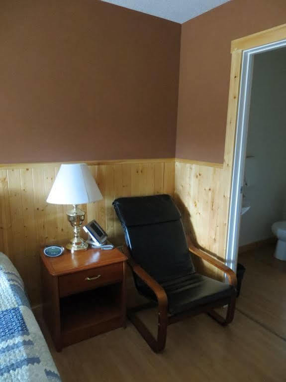 פורט מקלאוד Fort Motel מראה חיצוני תמונה